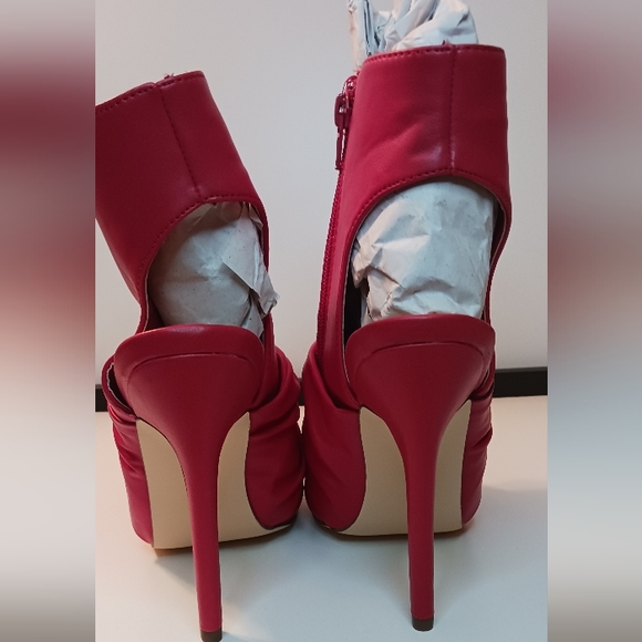 RED Peep toe heels - Picture 7 of 10